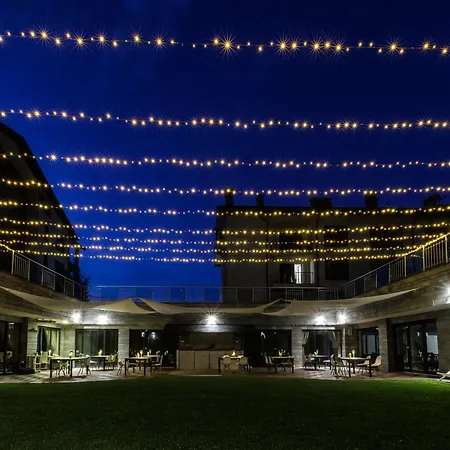 Saint George Palace Lägenhetshotell 4*