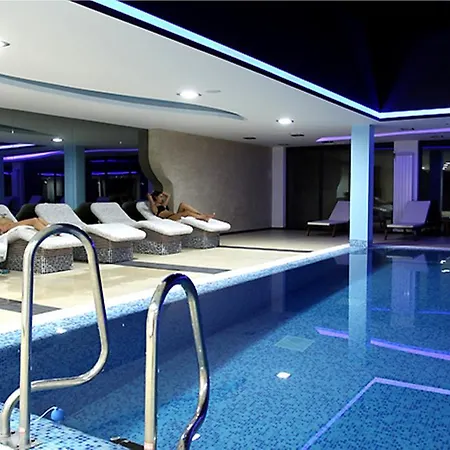 Aparthotel Saint George Palace 4*
