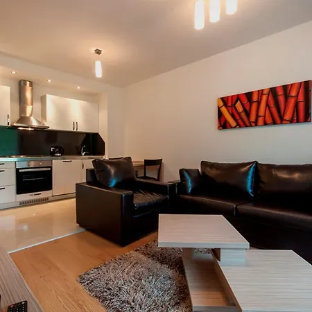 Saint George Palace Aparthotel
