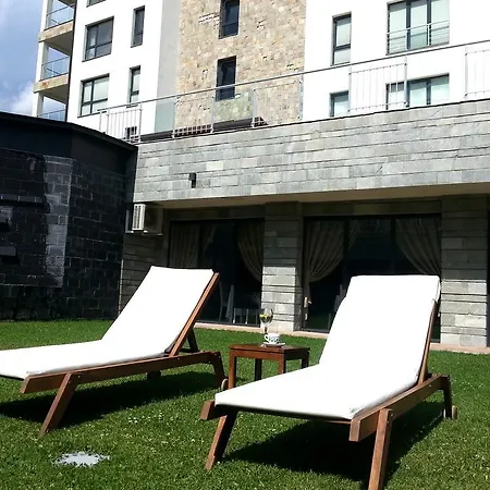 Saint George Palace Aparthotel
