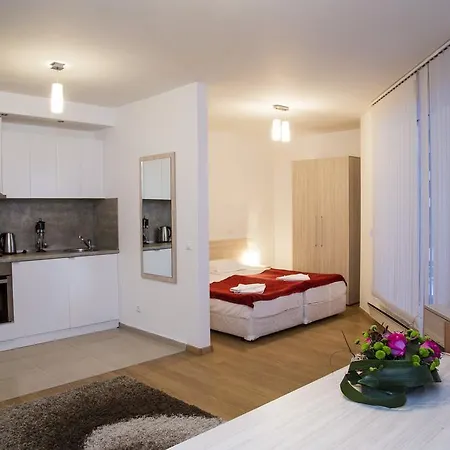 Saint George Palace Aparthotel 4*