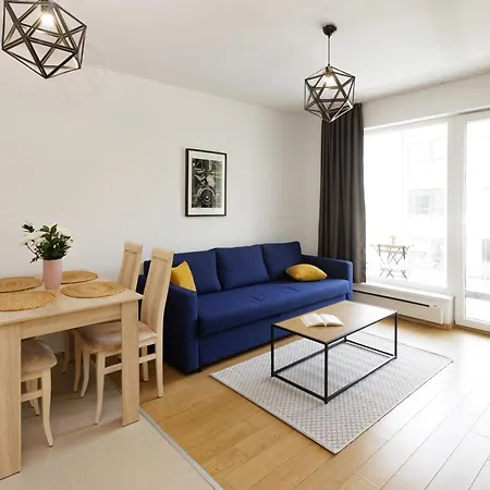 Hotel apartamentowy Saint George Palace 4*
