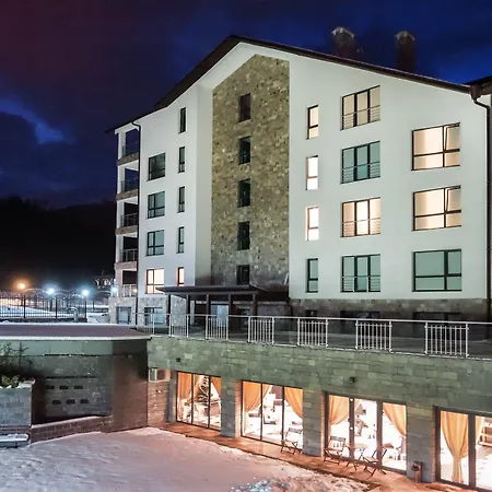 Hotel apartamentowy Saint George Palace